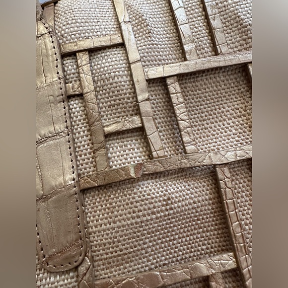 Nancy Gonzalez Raffia & Croc Leather Tote - Picture 9 of 10